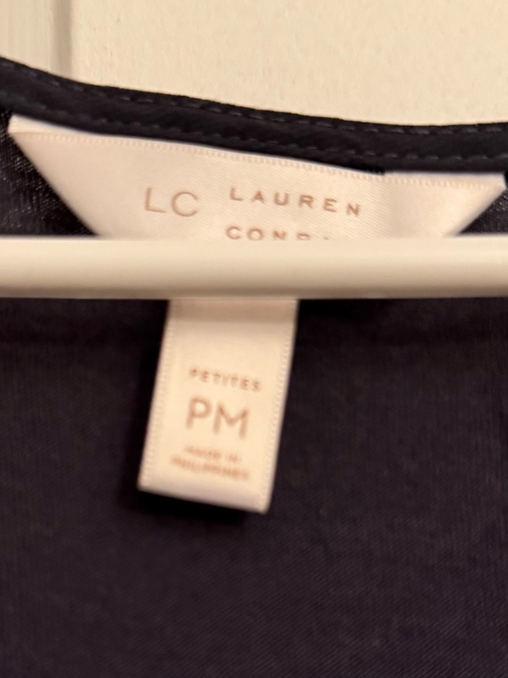 LC Lauren Conrad Black Swiss Dot Sheer Pintuck Blouse - Picture 2 of 2